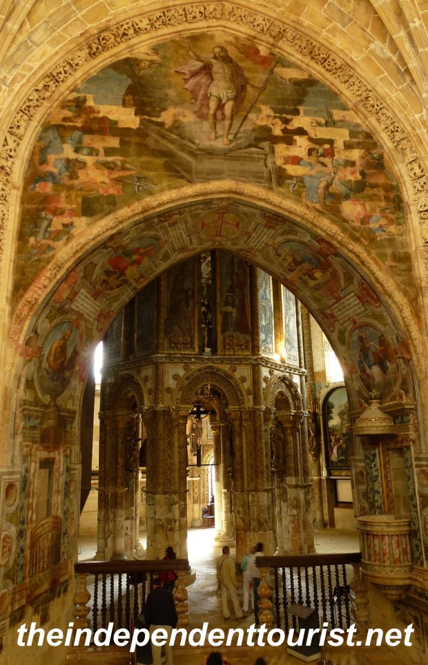 The entrace to the 12th century circular church from the 16th century chapter house. 